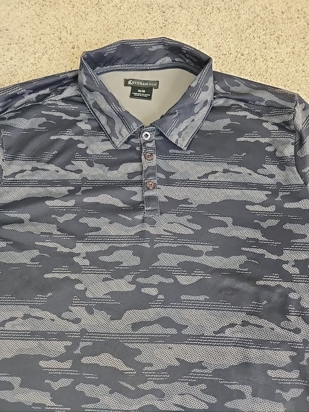 Kyodan Golf Polo Men's Black and Light Gray Camo Performance Polo Shirt Medium
